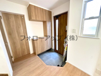 ゆったりとした玄関です