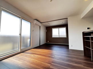 【居間・リビング】