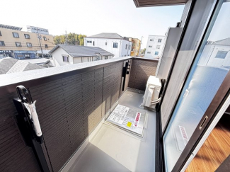 【バルコニー】
