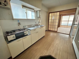 【居間・リビング】