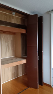 洋室（４帖）大きな収納