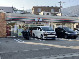 セブンイレブン西宮樋之池町店まで442m