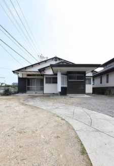 新居浜市篠場町の一戸建ての画像