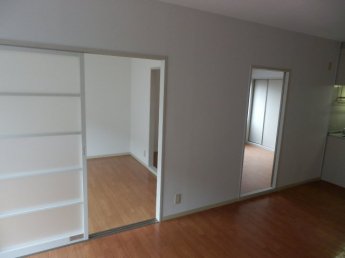 【居間・リビング】