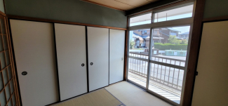 4.5帖の和室。隣と二間続きになっていますよ。