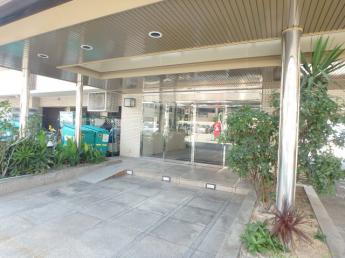 エントランスです