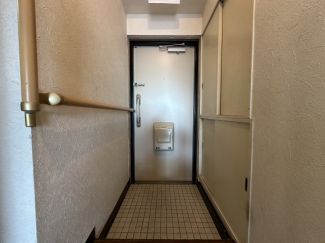 【玄関】