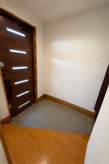 【玄関】