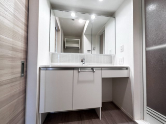 【独立洗面所】