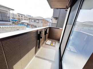 【バルコニー】
