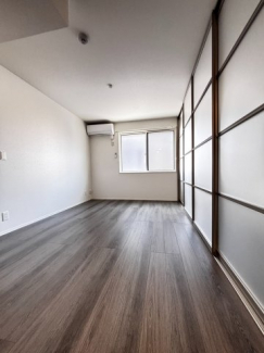 【居間・リビング】