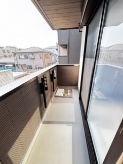 【バルコニー】