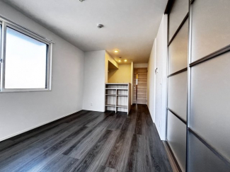 【居間・リビング】