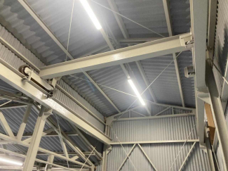 菊間町売倉庫の画像