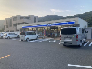 最寄りのコンビニまで6000m