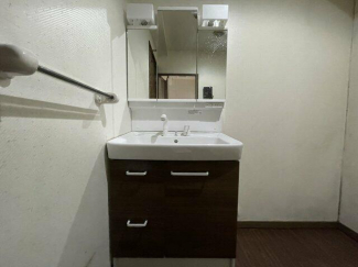 独立洗面台です。