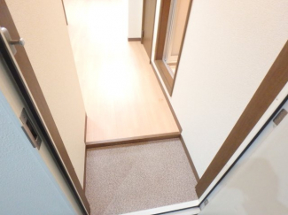 ゆったりとした玄関です