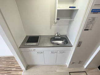 コンパクトなキッチンで掃除もラクラク