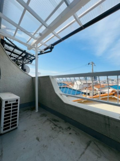 【バルコニー】