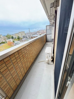 【バルコニー】