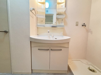 【洗面所】