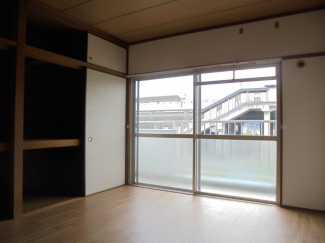 【居間・リビング】