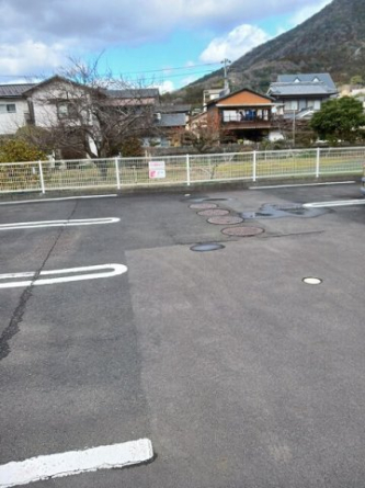 駐車場完備です