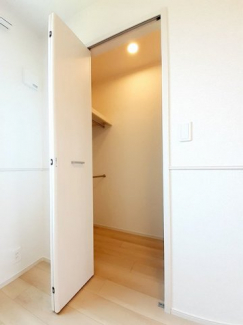 たっぷりとした収納スペースです