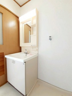 広い洗面スペース