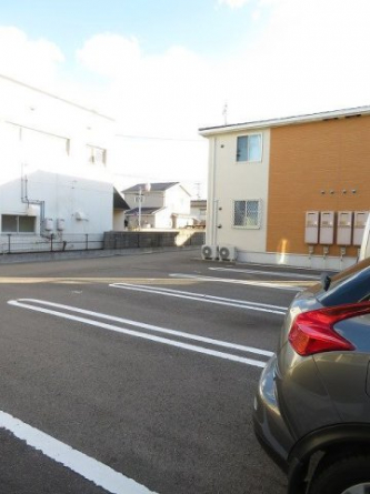 駐車場完備です