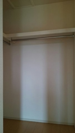 たっぷりとした収納スペースです