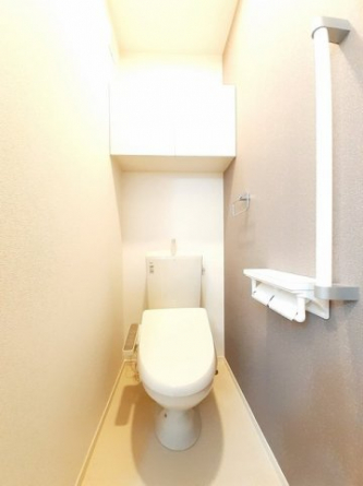 シンプルで使いやすいトイレです