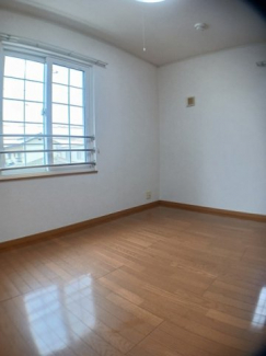 明るい色調の室内です