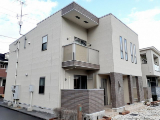 落ち着いた雰囲気の外観です