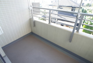 【バルコニー】