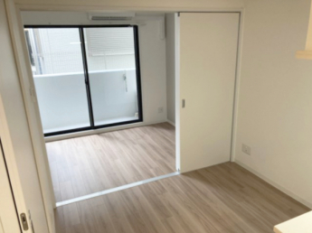 【居間・リビング】