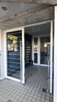 【エントランス】