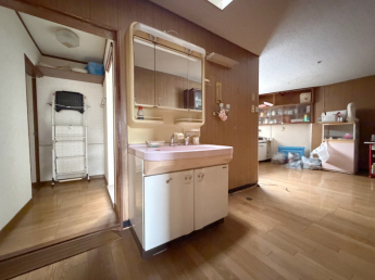 【独立洗面台】