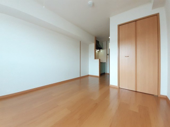 ゆったり過ごせるリビングです