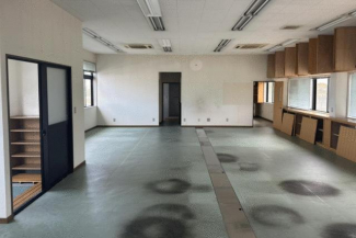 四国中央市土居町小林の事務所の画像