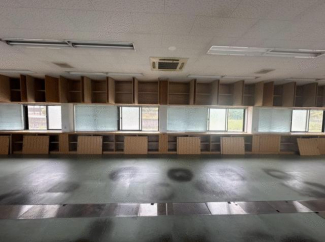 四国中央市土居町小林の事務所の画像