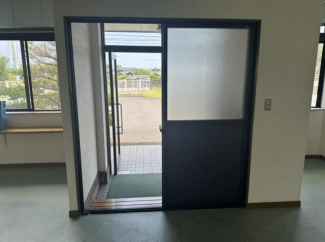 四国中央市土居町小林の事務所の画像