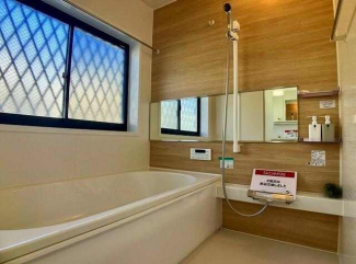 松山市中須賀３丁目の中古一戸建ての画像