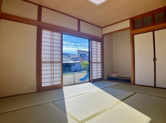 松山市中須賀３丁目の中古一戸建ての画像