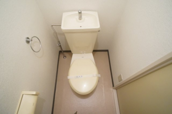 参考、同建物・同間取りの号室