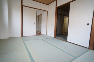 参考、同建物・同間取りの号室