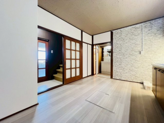 【居間・リビング】