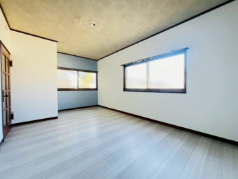 【居間・リビング】