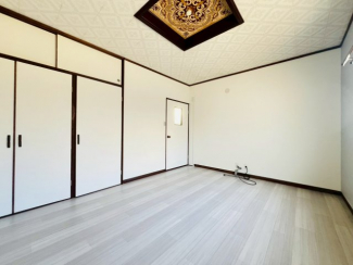 【居間・リビング】