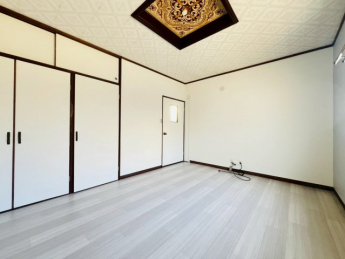 【居間・リビング】